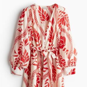 H&M Red and White Long Sleeve Dress